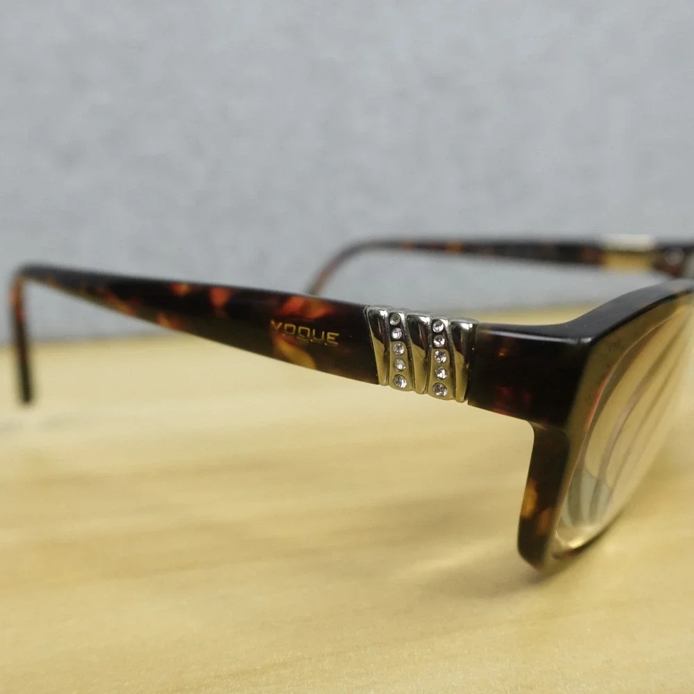 vogue eyeglasses