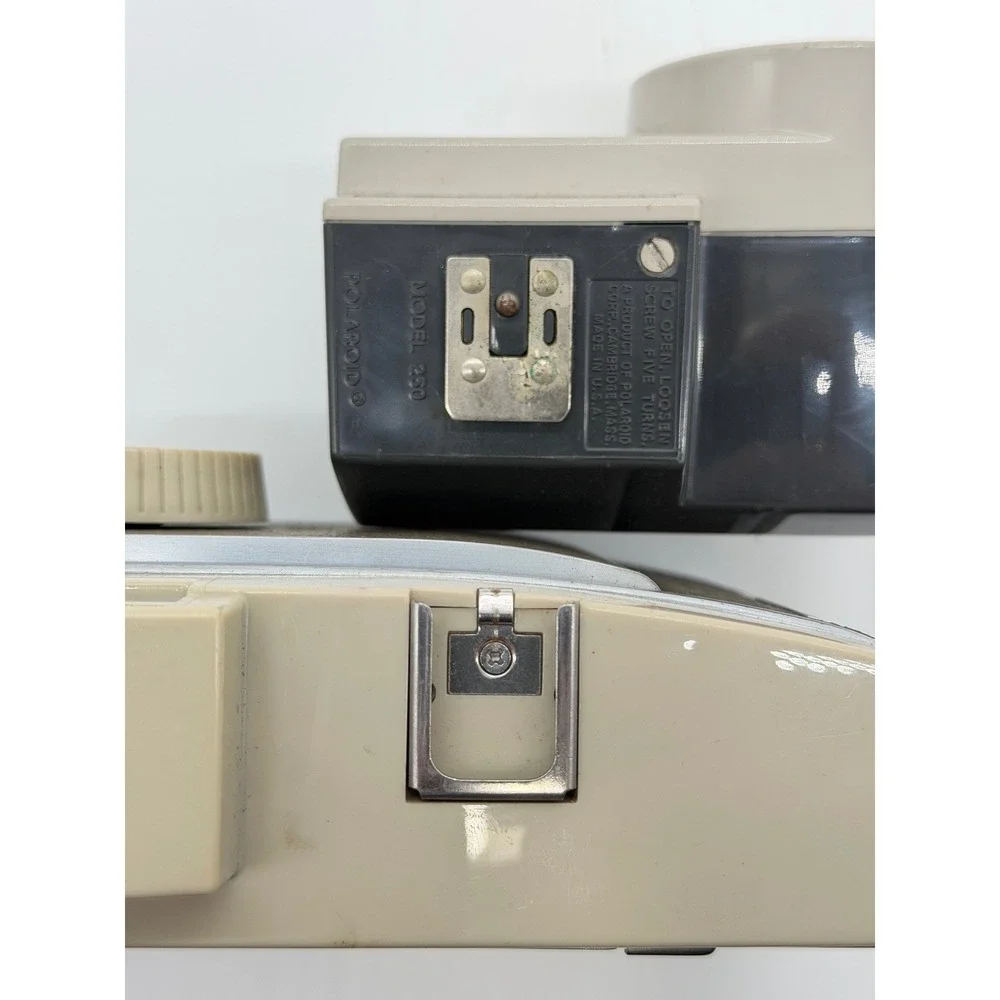 Vintage Polaroid Folding Land Camera The 800 Untested w/ Case & Accessories