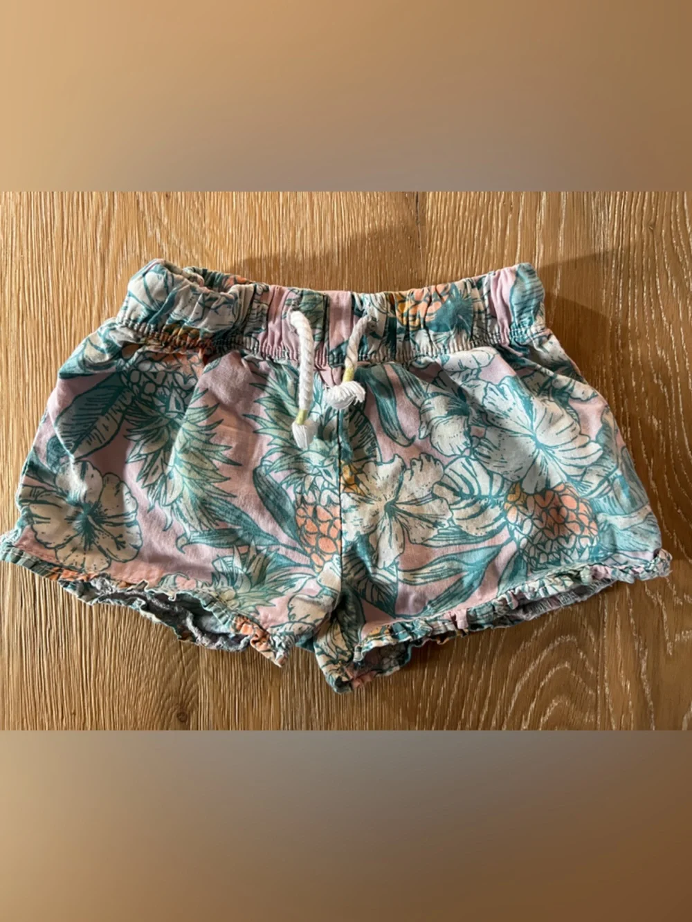 🌸🍍OSHKOSH B’GOSH TROPICAL FLORAL RUFFLE LINEN SHORTS🍍🌸