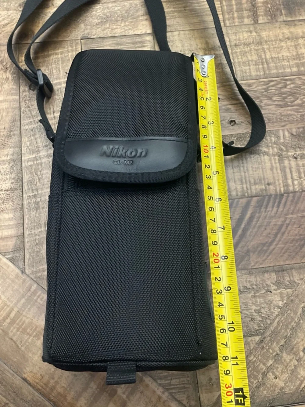 Nikon CL-M2 ballistic nylon semi-soft lens carrying case