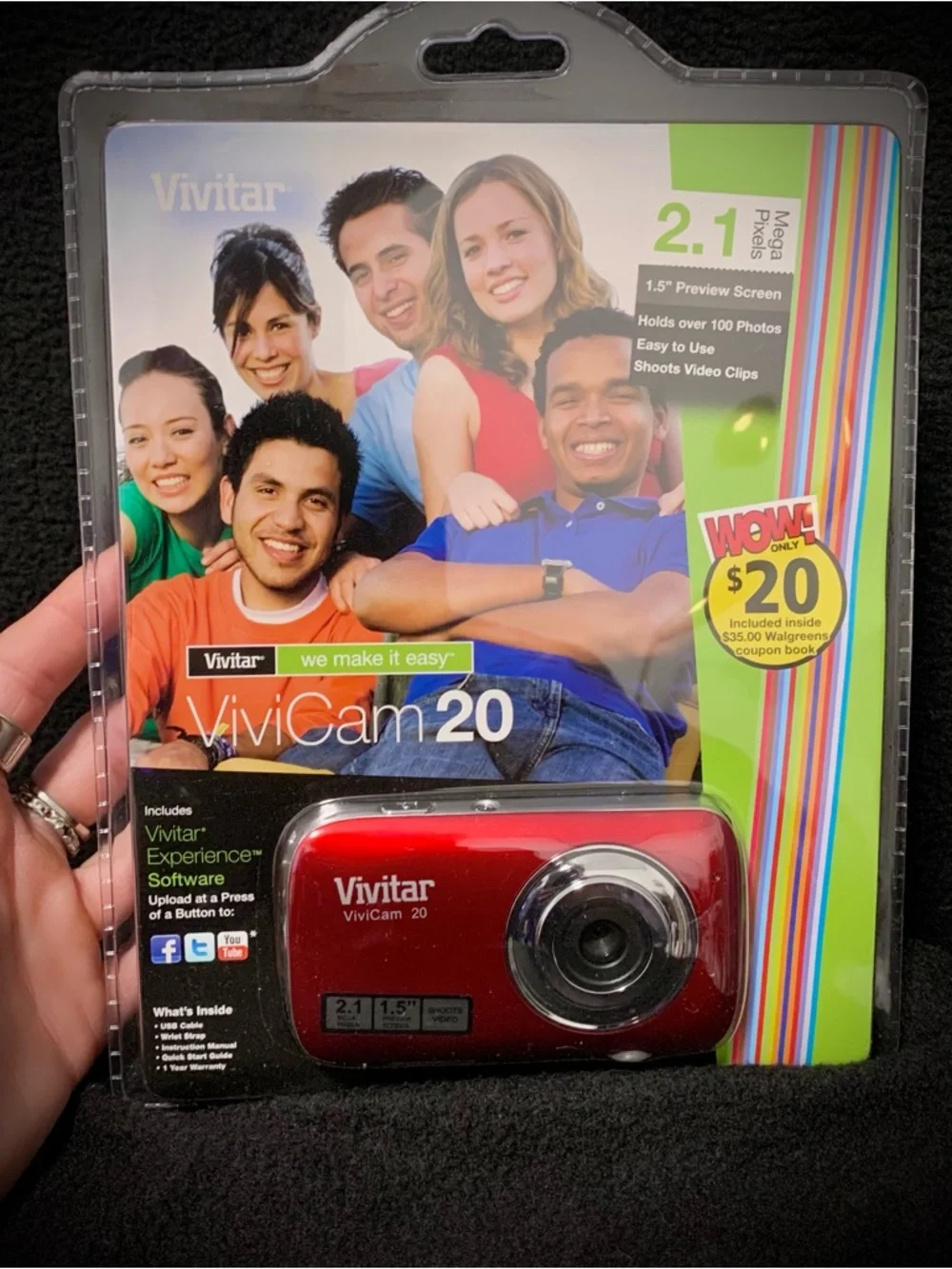 Vivitar ViviCam 20 Digital Camera 2.1MP Red NEW Sealed