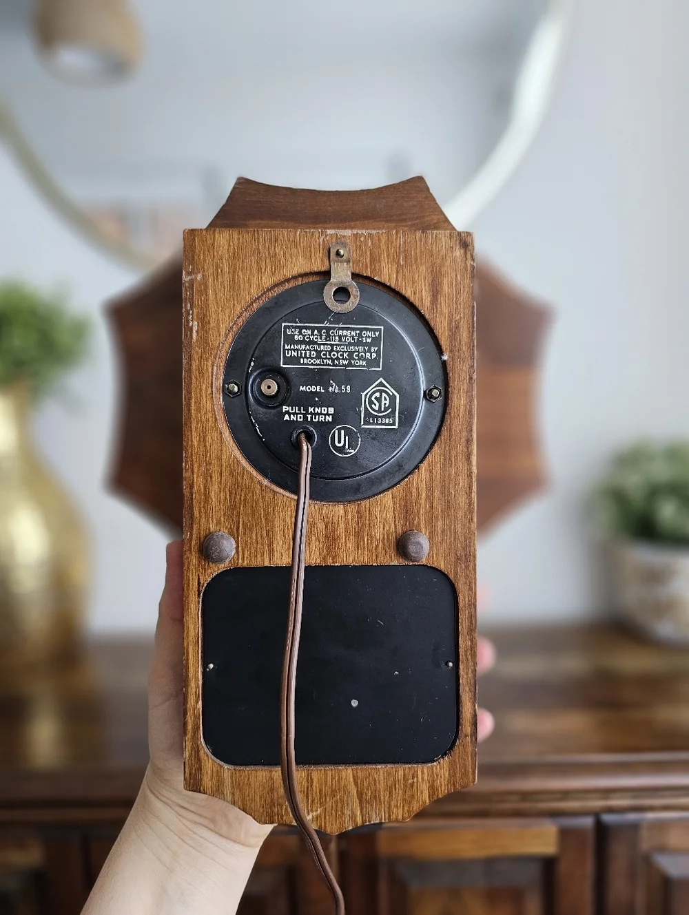 United Clock Corp. vintage united