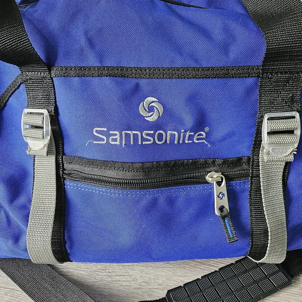 Samsonite blue shoe duffle