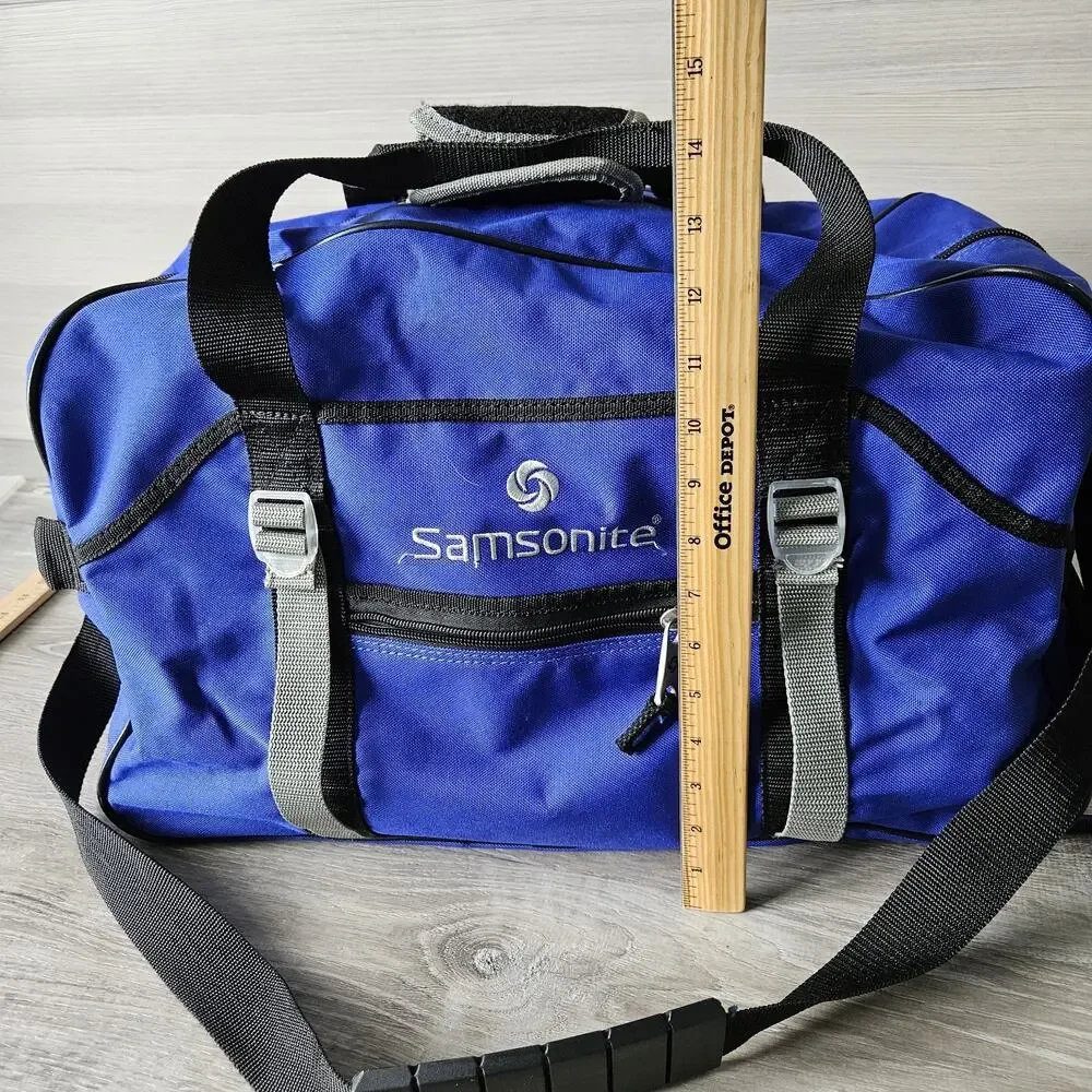 Samsonite carry duffle
