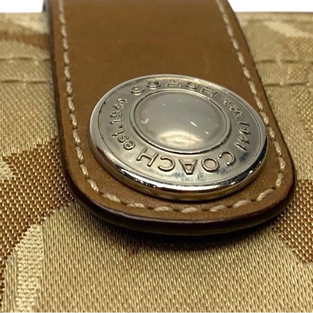 Coach elegant wallet
