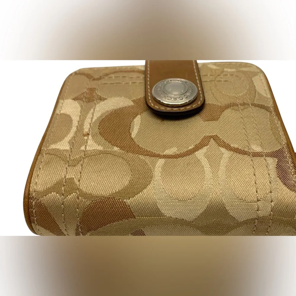 Coach elegant wallet