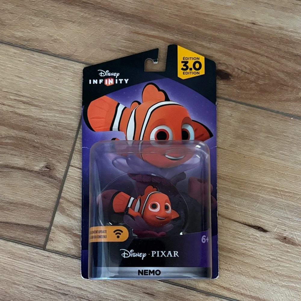 Nemo Figure - Orange