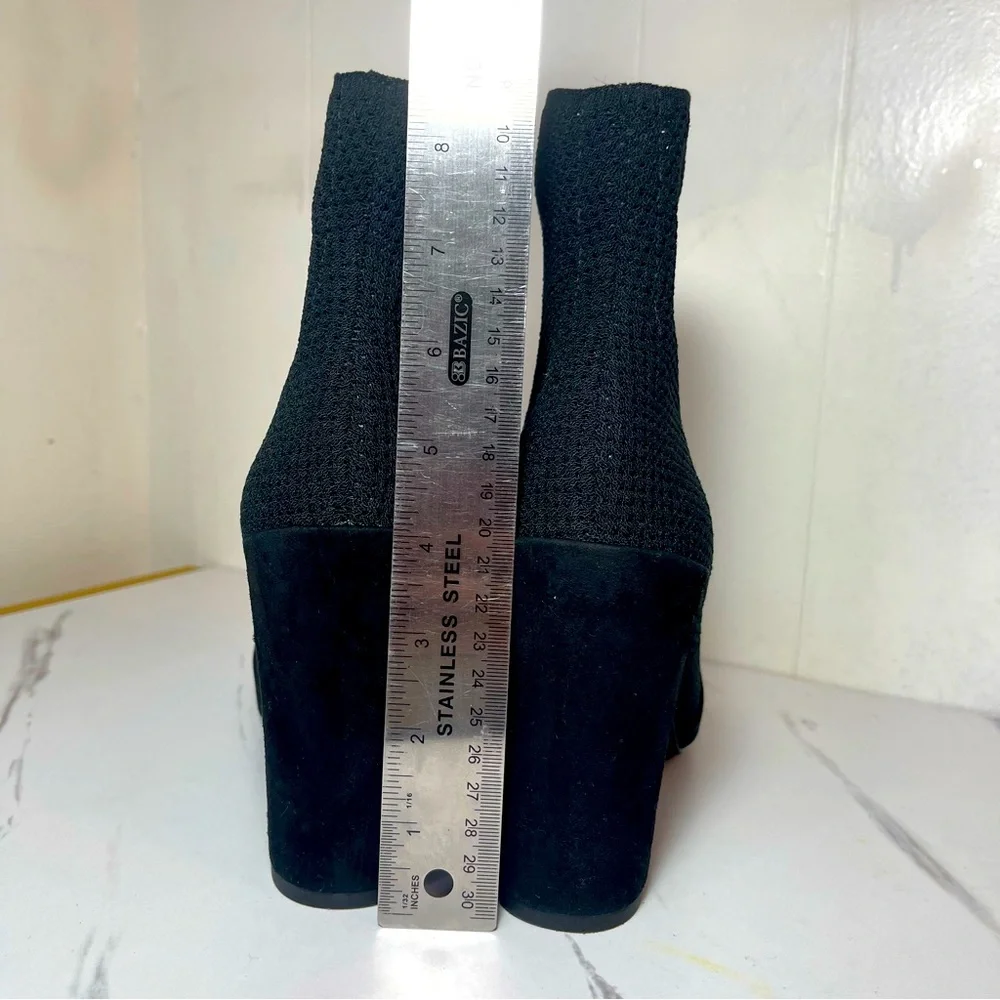 Kenneth Cole New York ankle heel newkenneth