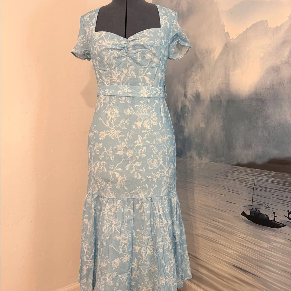 Chic Light Blue Floral Midi Dress #110