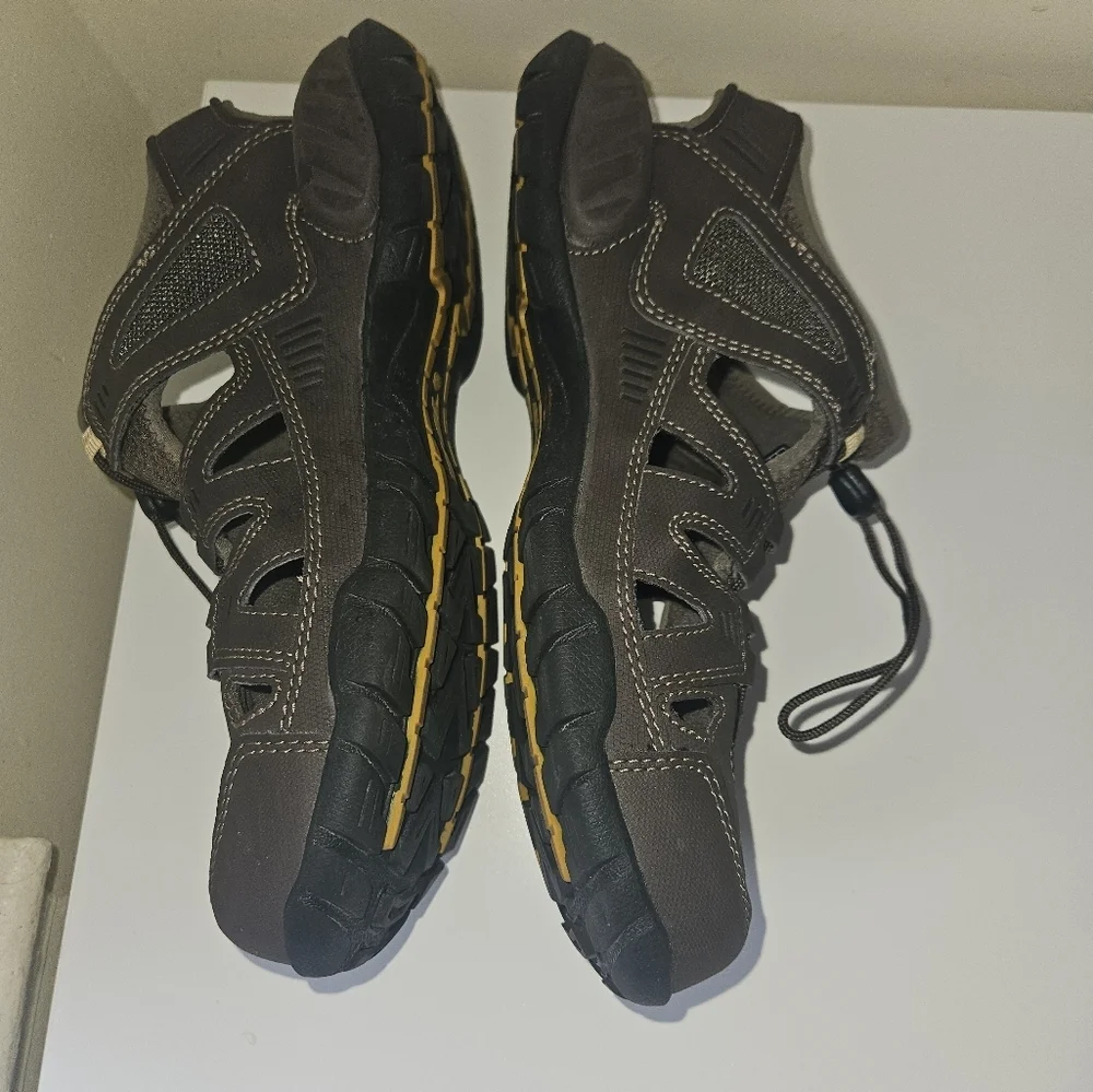 Teva- Men's Brown 9 Hiking Outdoor Sport