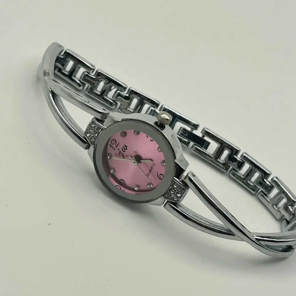 Women’s Silver Crystals Fashion Watch Pink Dial Working New Battery