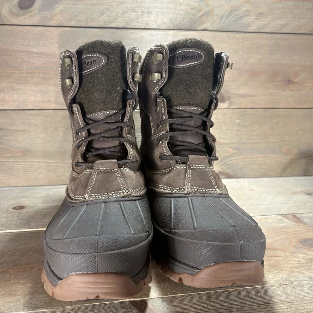 L.L. Bean missing eyelet
