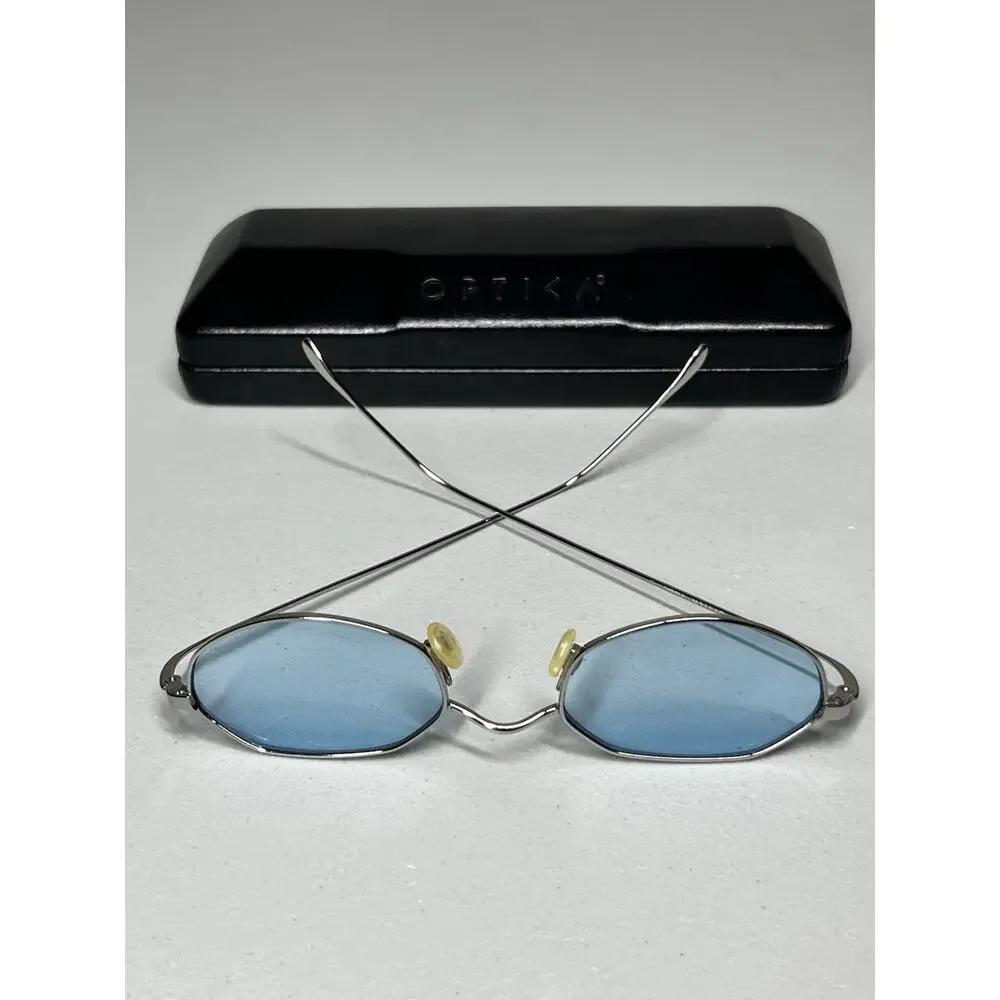 VTG Optica Geometric Wire Frame Sunglasses Silver Tone Metal Blue Lens + Case