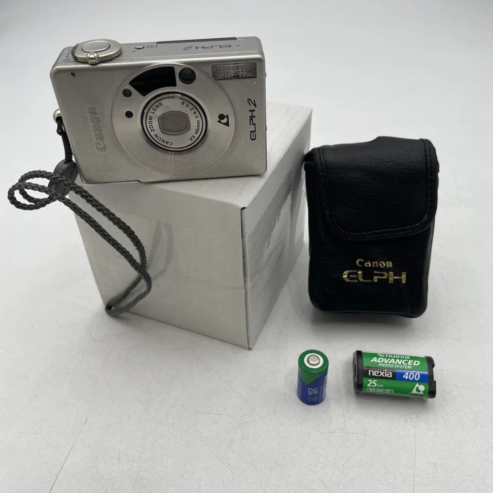 Canon ELPH 2 Point & Shoot Digital Camera With Battery +Case-Uses Film Cartridge