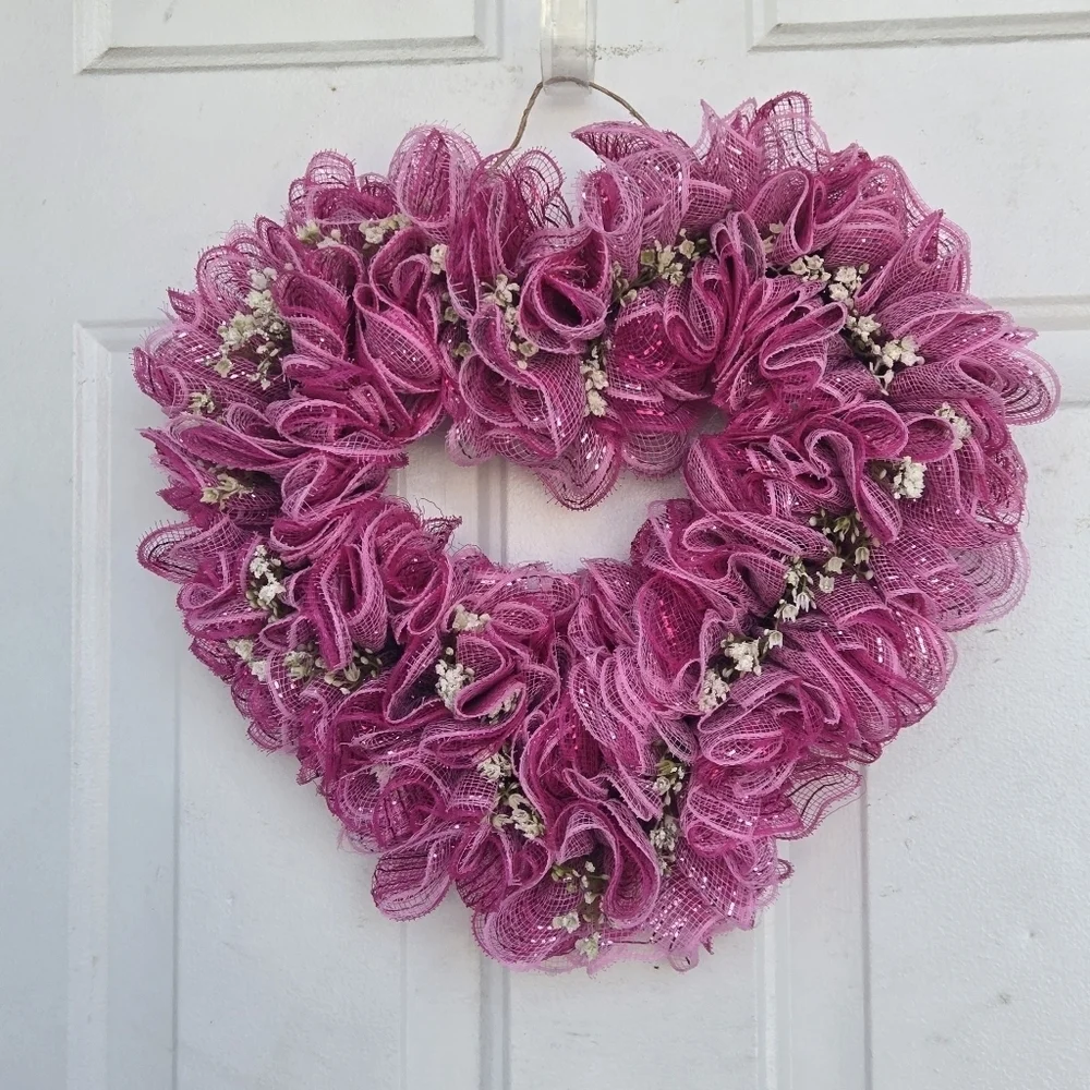 Handmade heart-shaped pink wreath, pink deco mesh Valentine's Day wreath