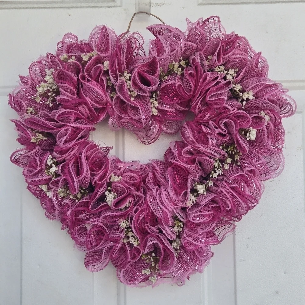 Handmade heart-shaped pink wreath, pink deco mesh Valentine's Day wreath