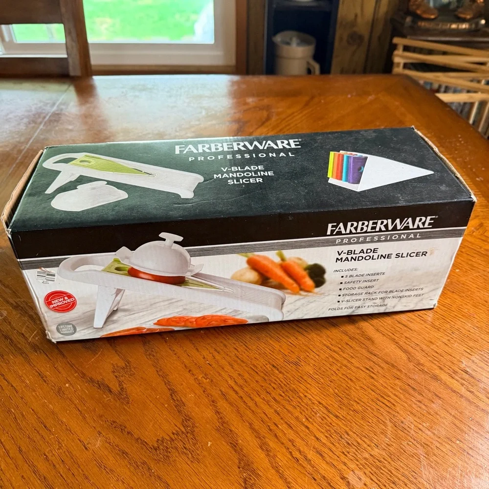 Farberware versatile slicer