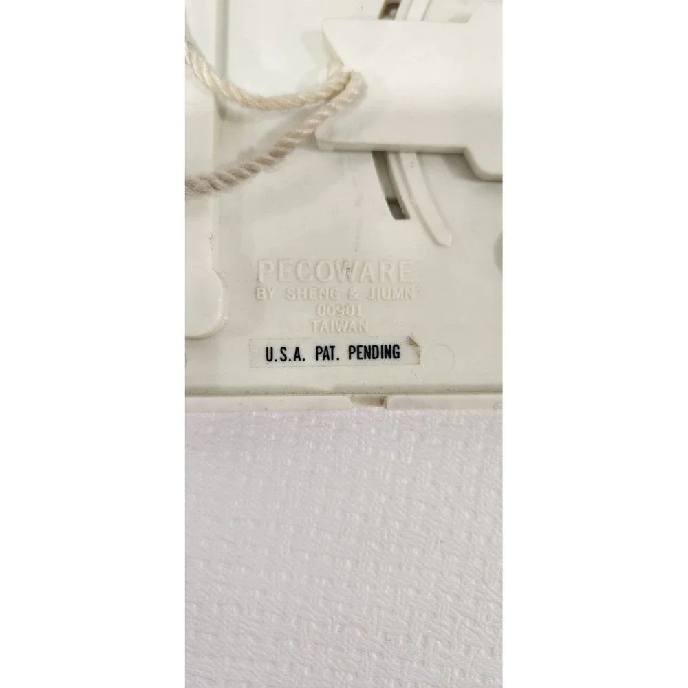 Pecoware by Sheng and Jiumn switch plate