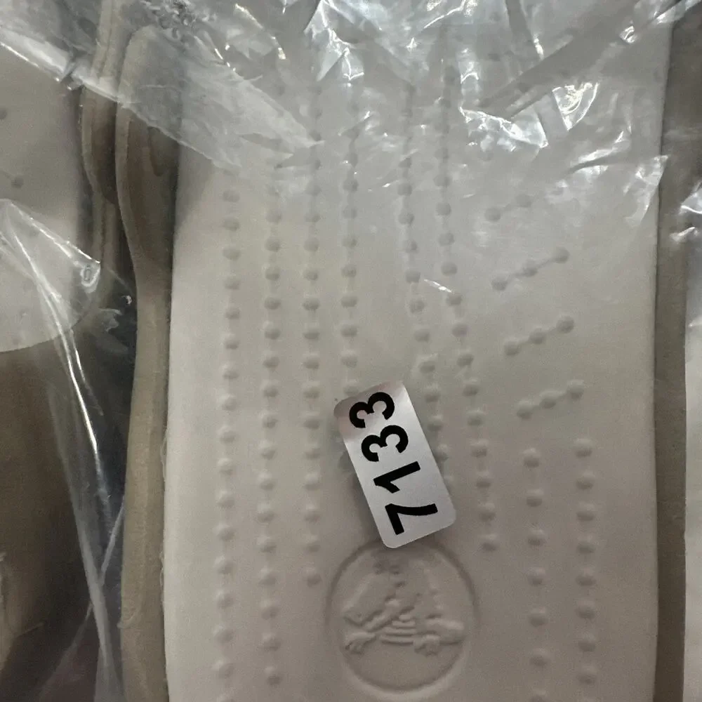 CROCS good used