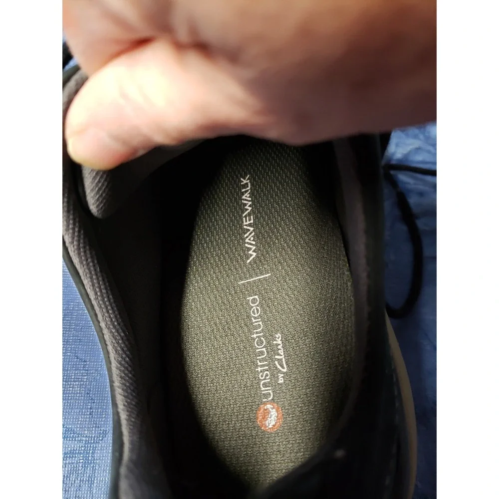 Clarks slightly used