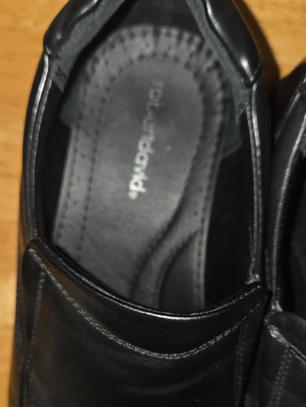Robert David comfortable black