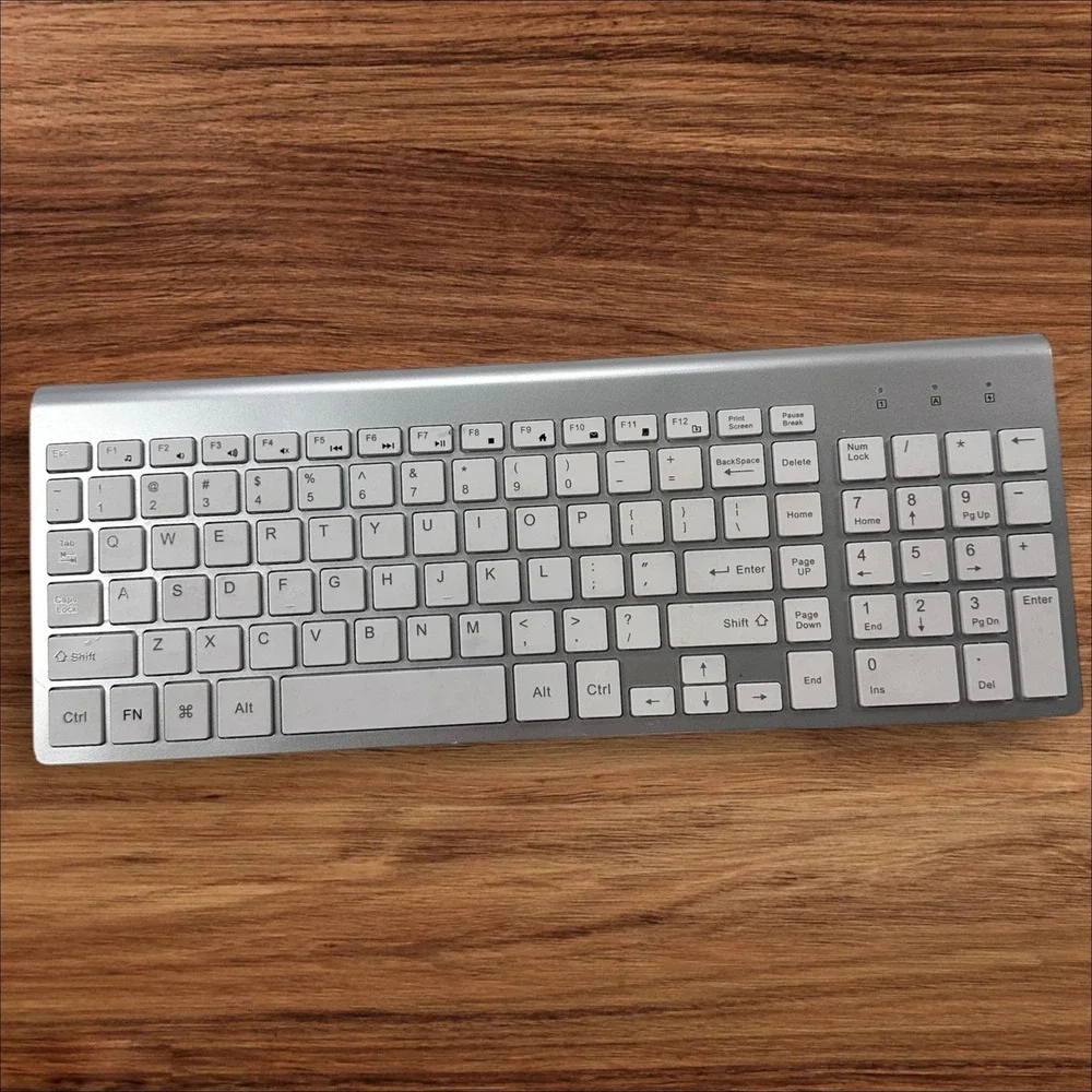 GAMCATZ Wireless Keyboard‎ Slim Compact Computer Keyboard PC Laptop Silver
