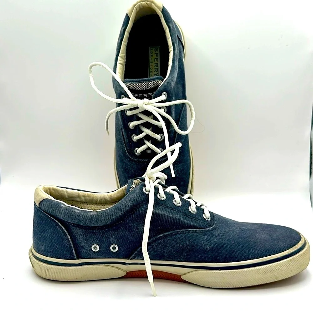 Sperry top sider