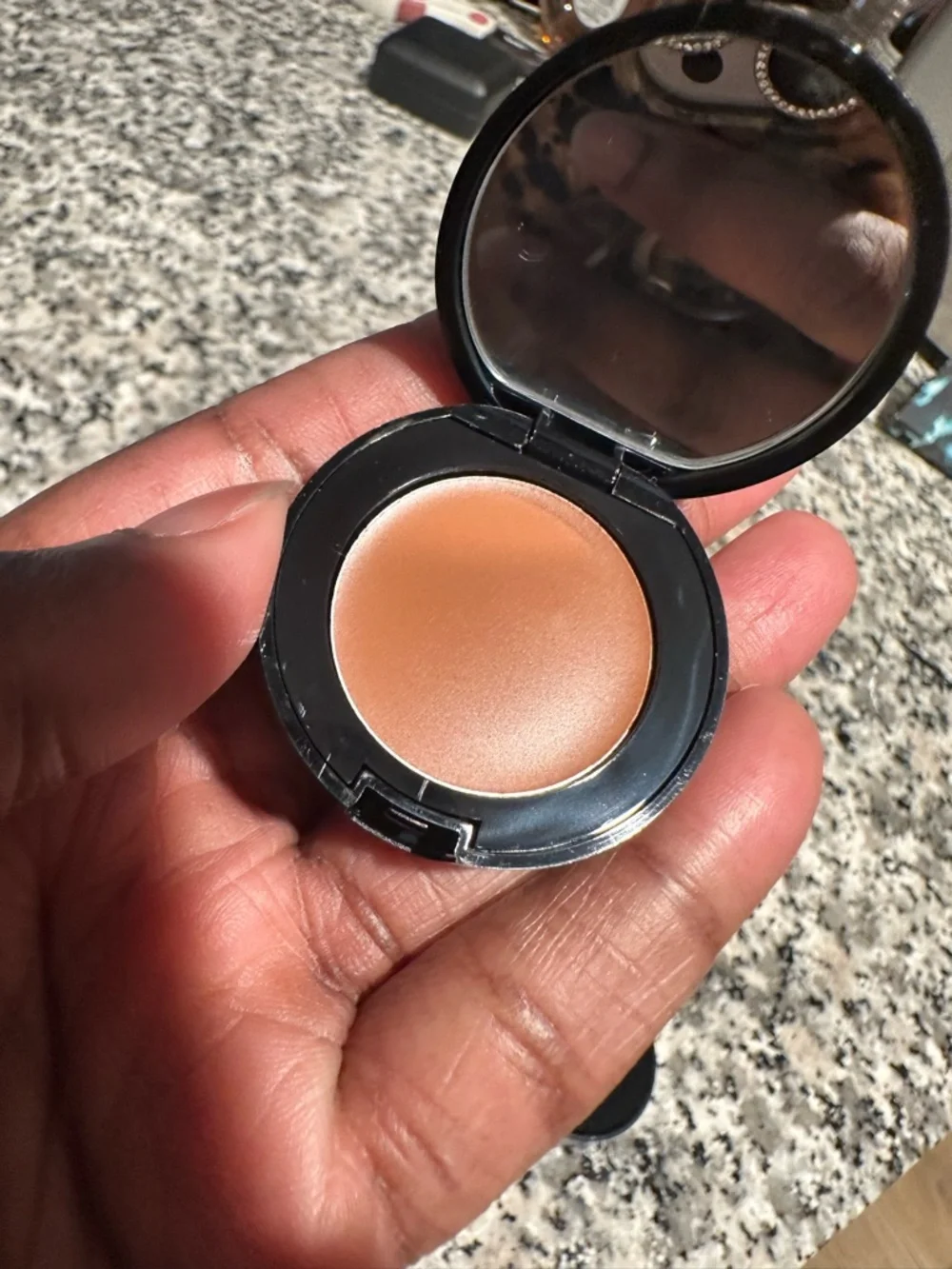 cream corrector