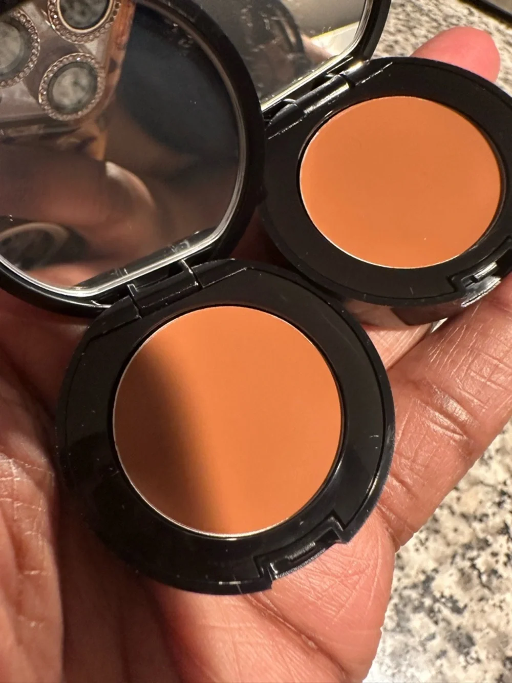 cream corrector