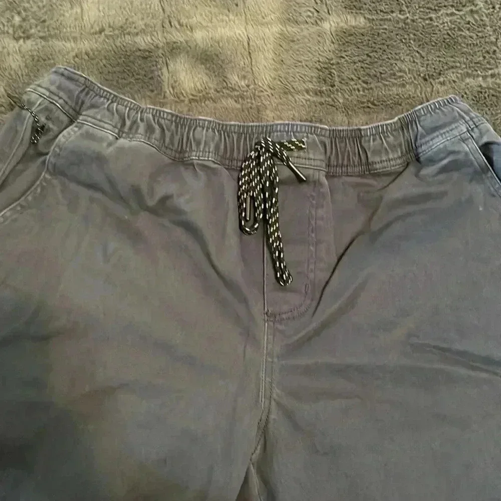 RSQ secret zip pocket