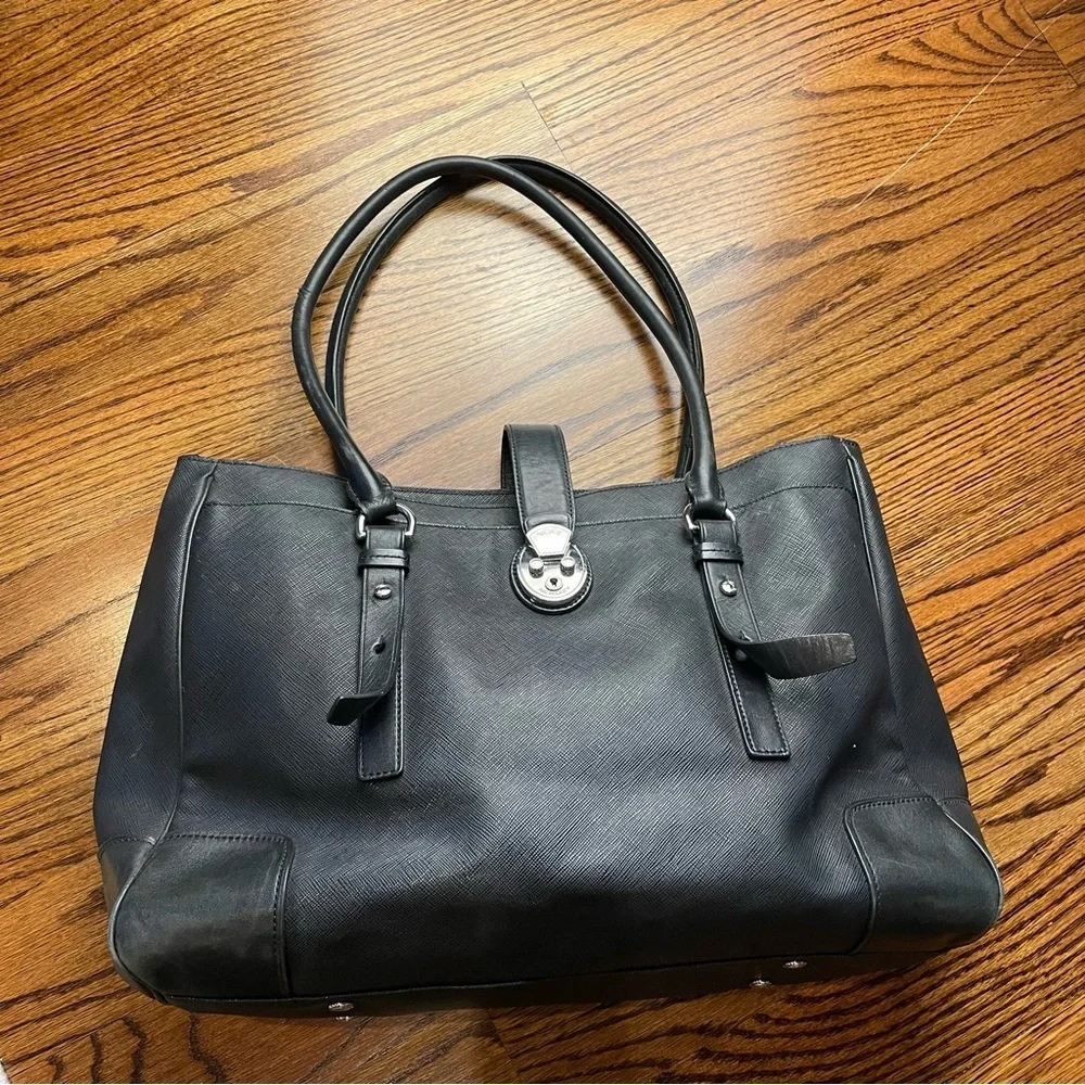 Tumi sophisticated travel