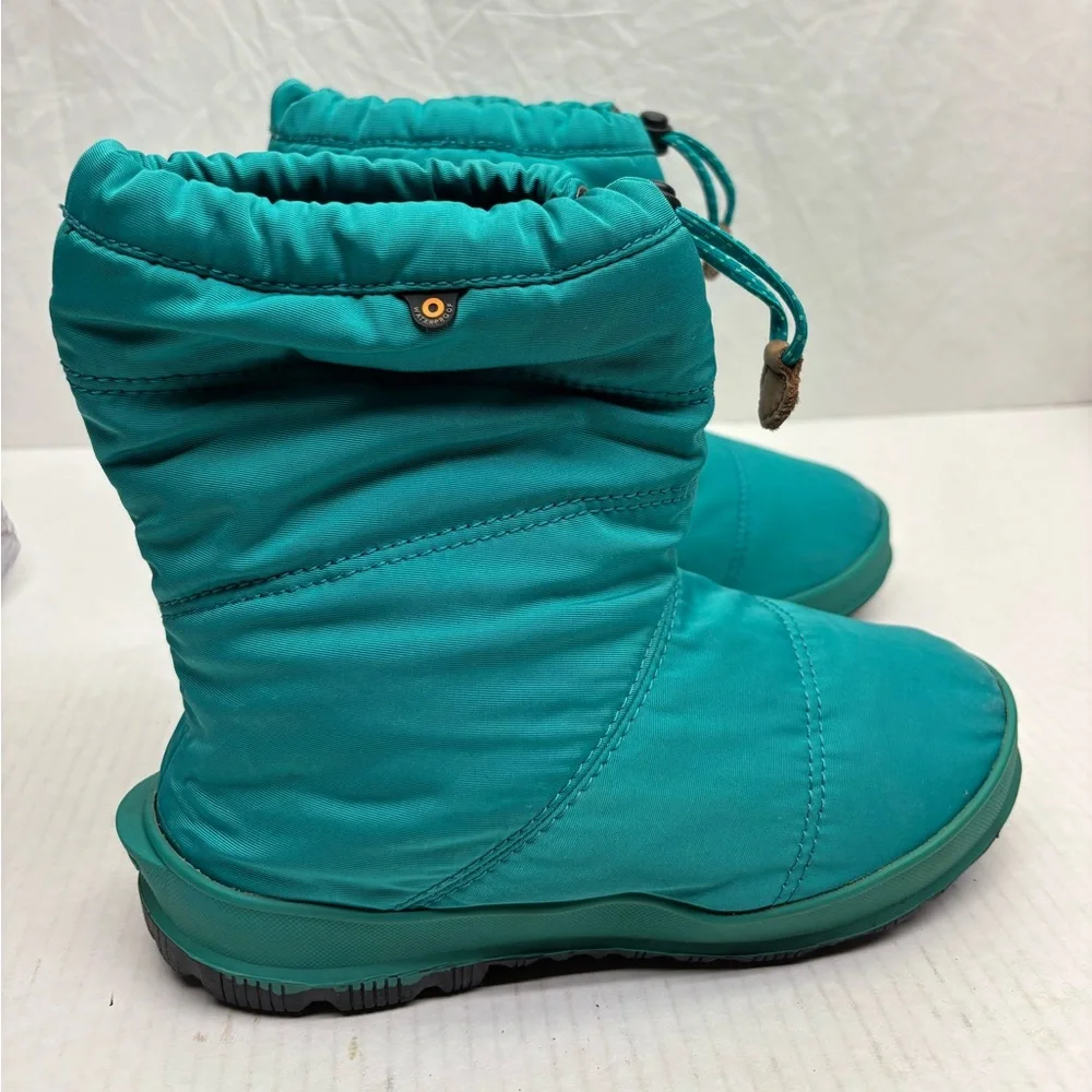 Bogs teal puffer