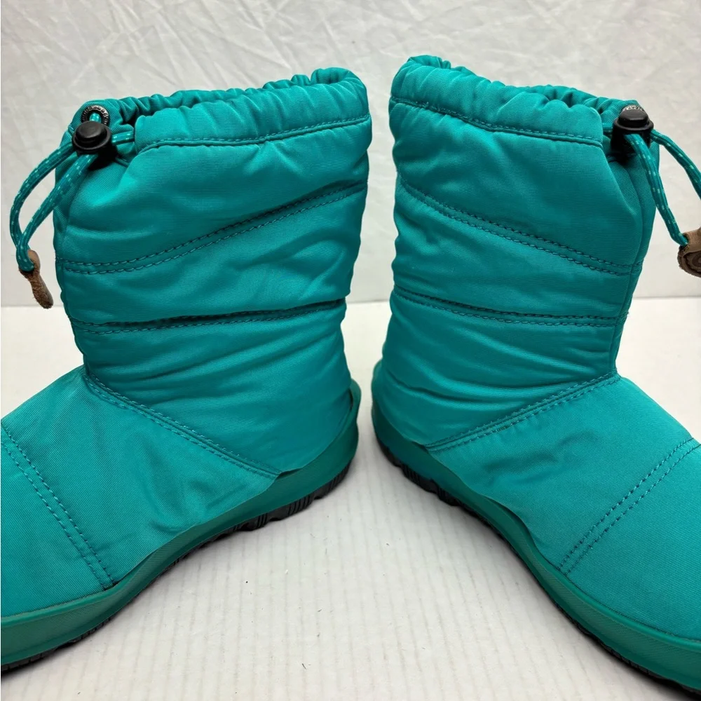 Bogs teal puffer