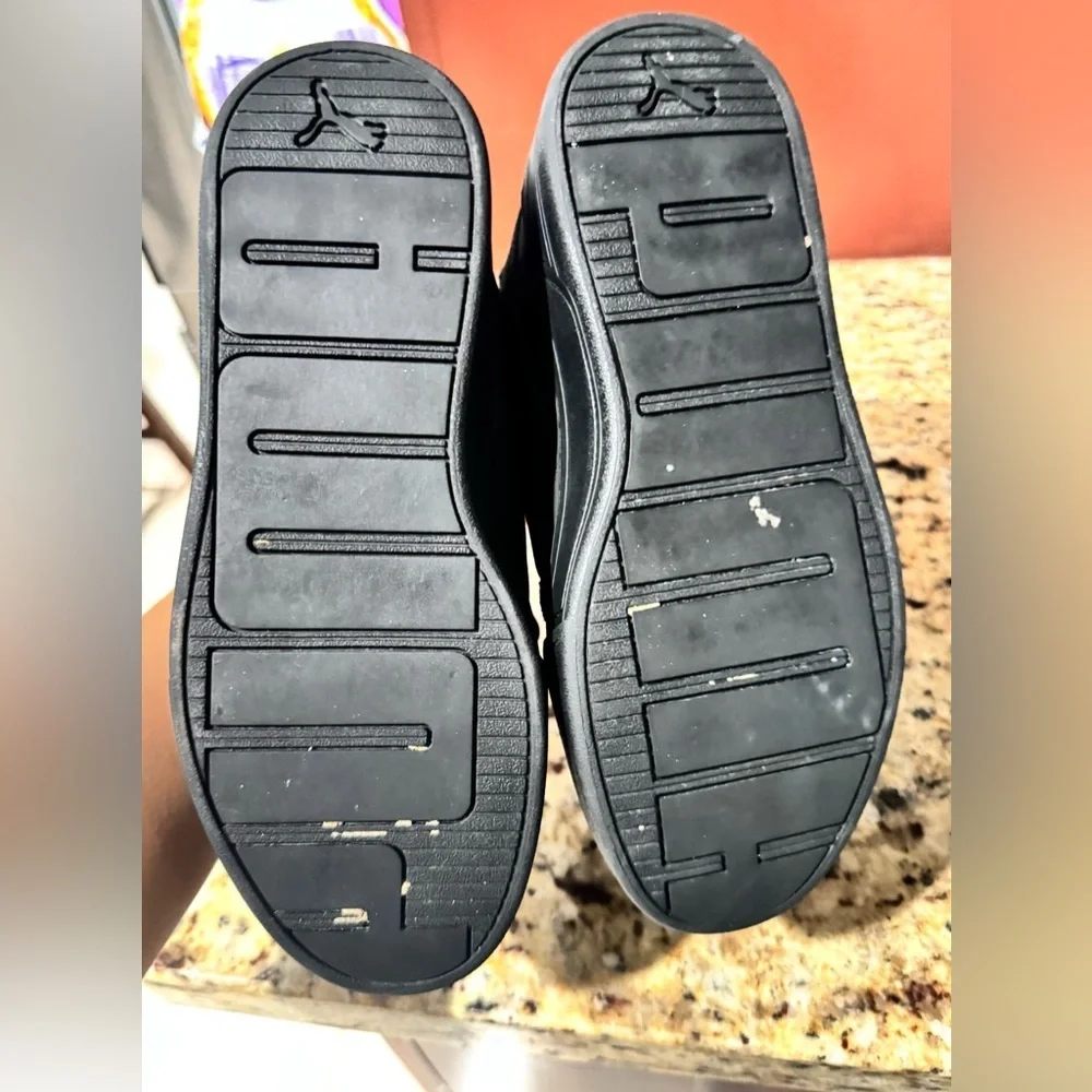 Puma stylish black