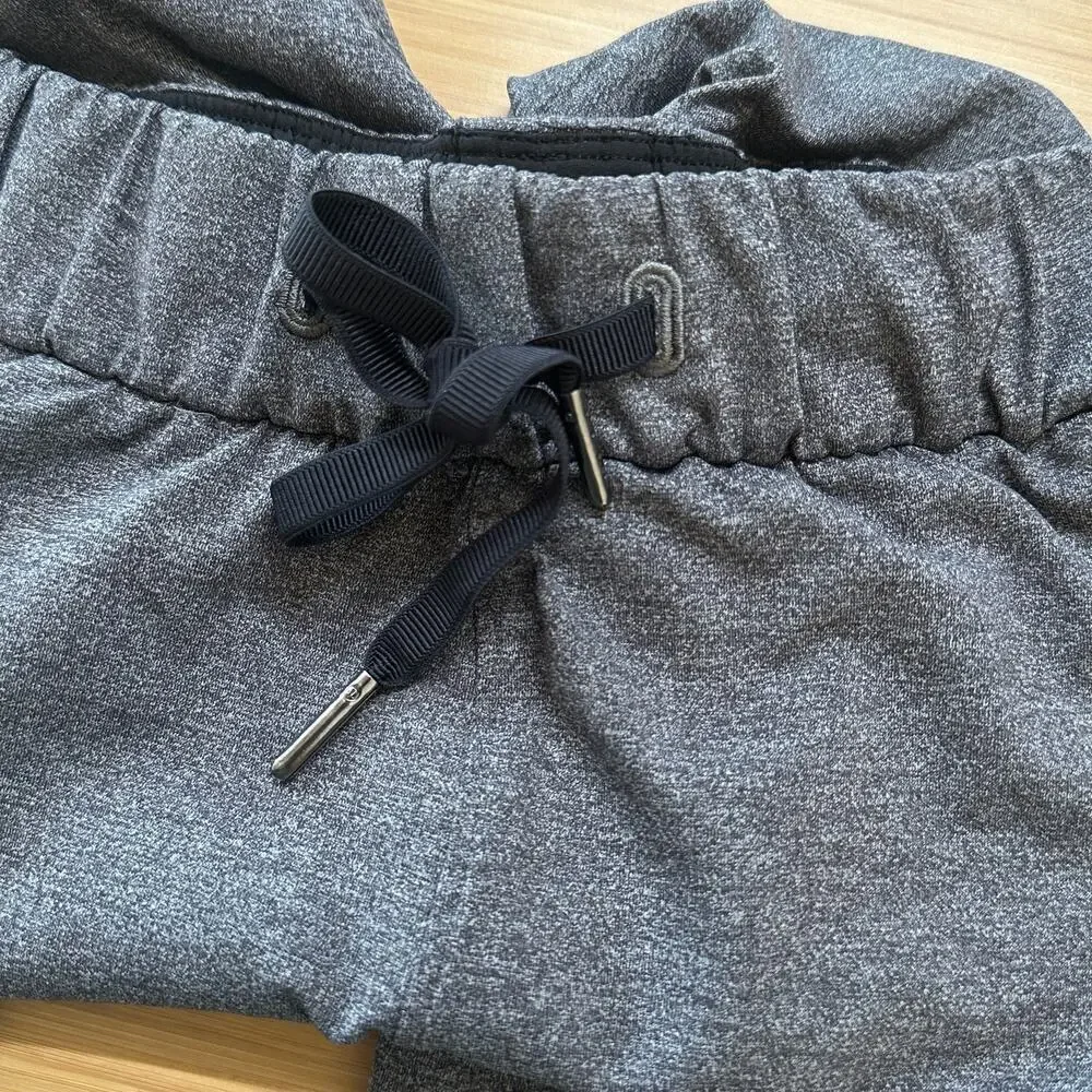 lululemon athletica like new–