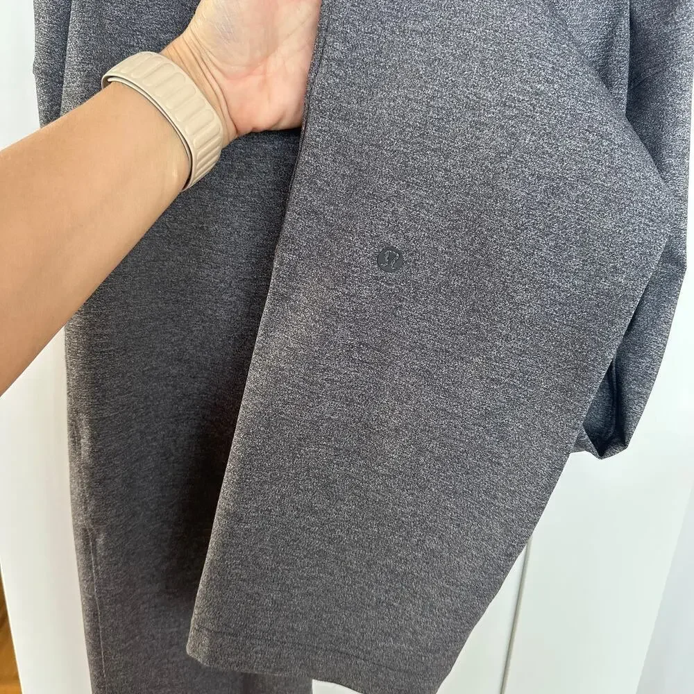 lululemon athletica like new–