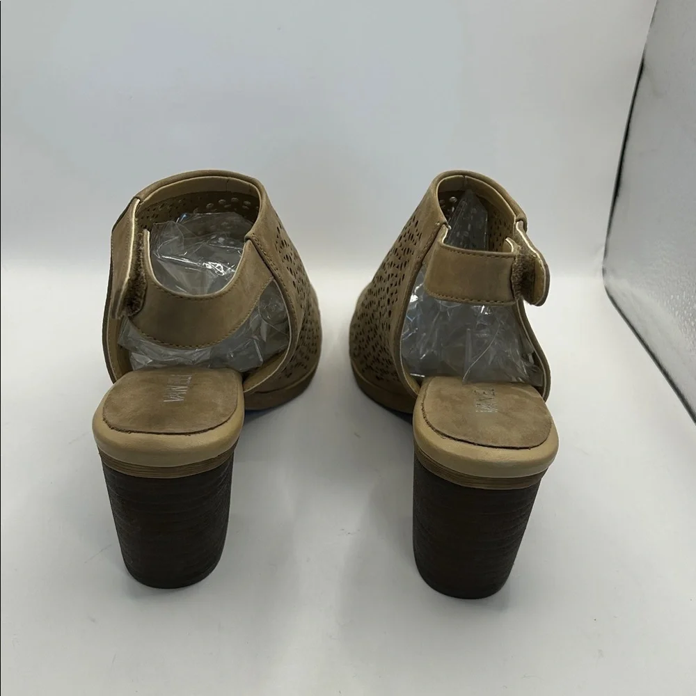 Van Eli chic tan