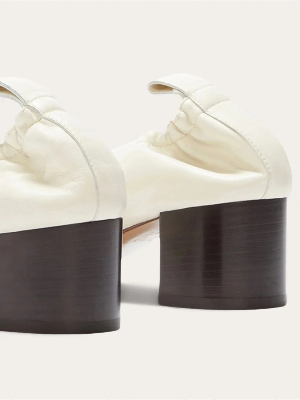 Everlane The Day Heel Bone Leather Block Heel Slip On Size 7.5 Sustainable NWOB