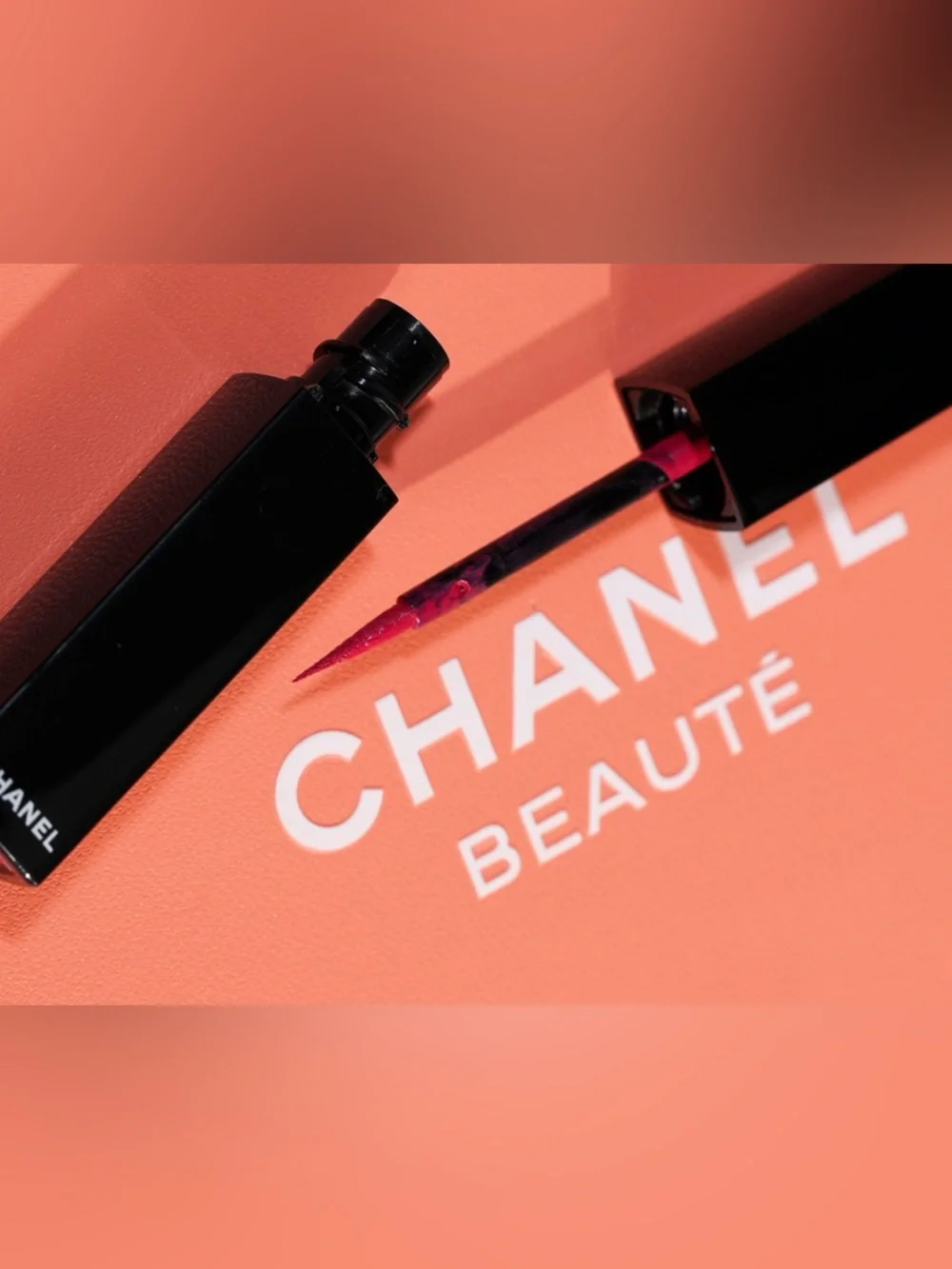 CHANEL Le Liner Liquid Eyeliner - Heart Beat Pink