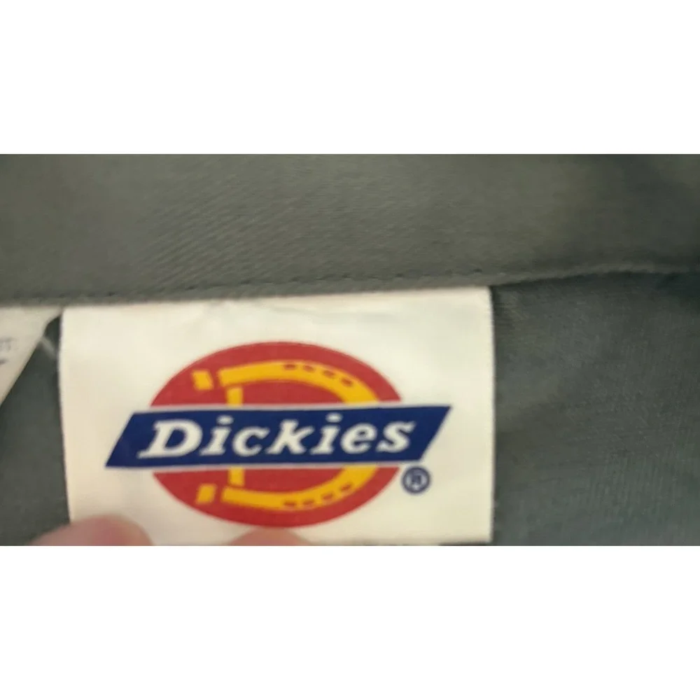 Dickies pit 27