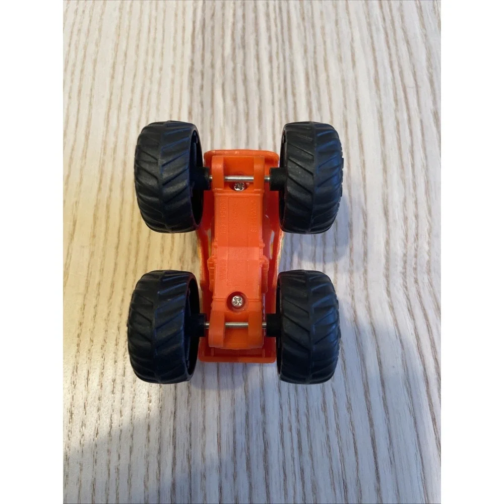 Hot Wheels loco ground el