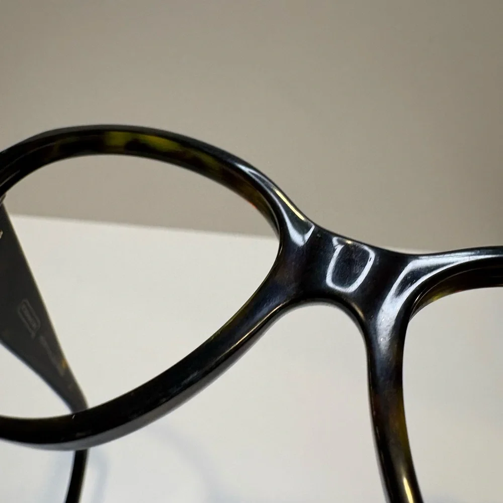 COACH SUNGLASSES HC8011B (L022 Reese) (Dark Tortoise) 57•15•135 FRAMES ONLY