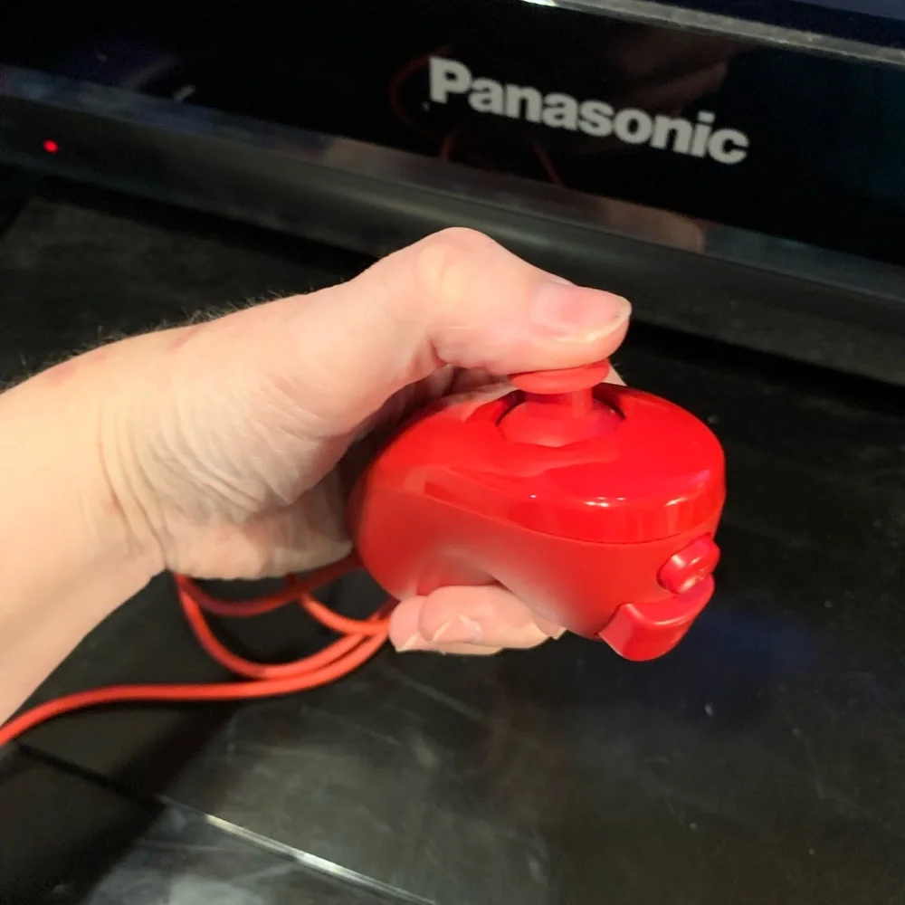 Wii vibrant red
