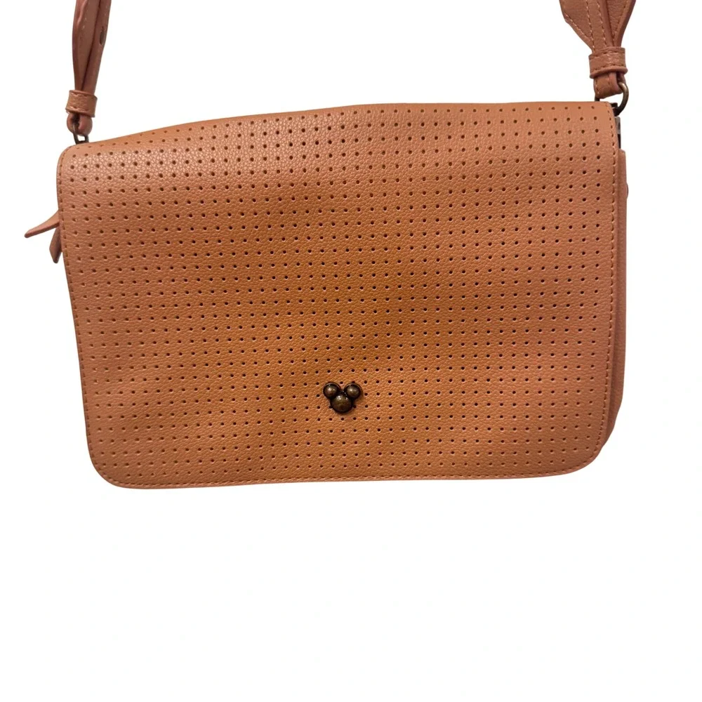 tan crossbody