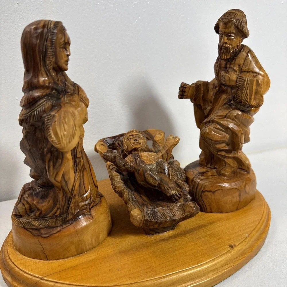 The Unbranded Brand hand carved