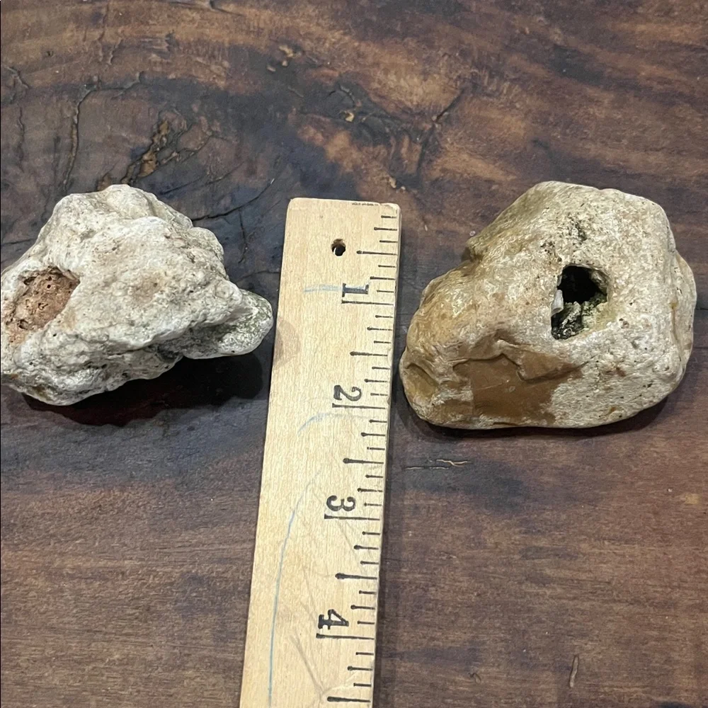 N/A natural rocks