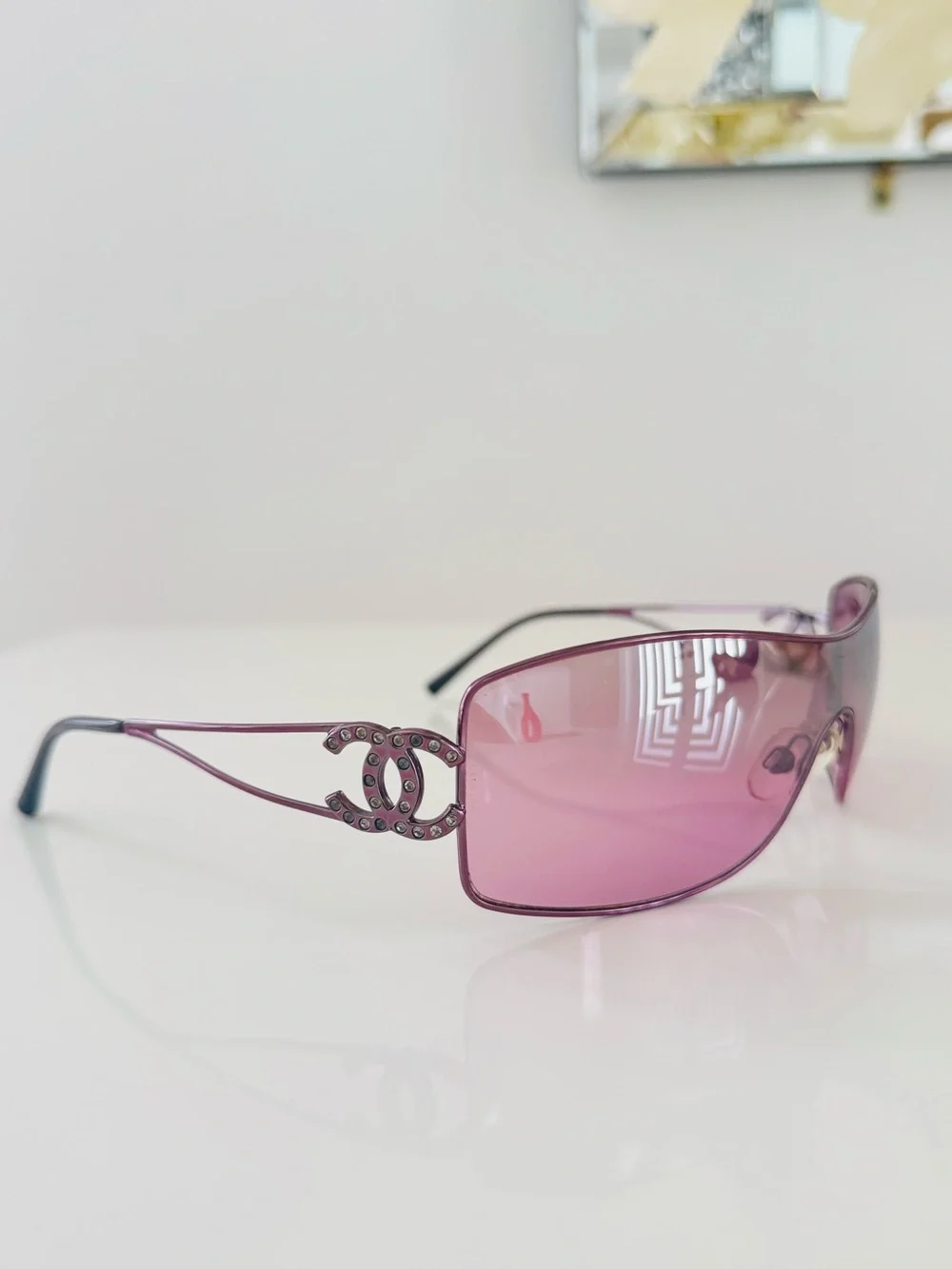 RARE 💫 VINTAGE Chanel Authentic purple CC crystal rimless sunglasses