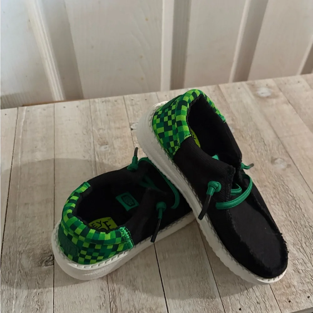 Hey Dude Kids Green and Black Moccasins
