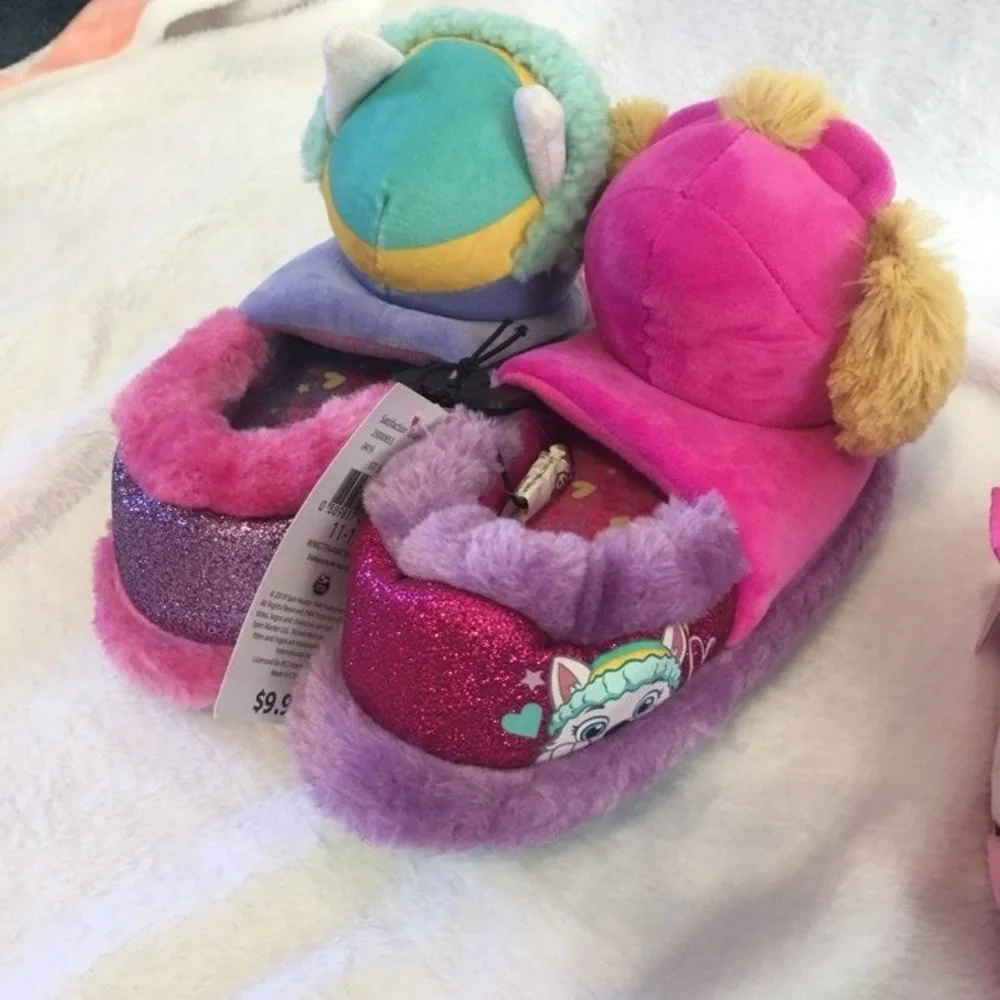 PAW‎ PATROL Girls slippers size 7/8 NWT