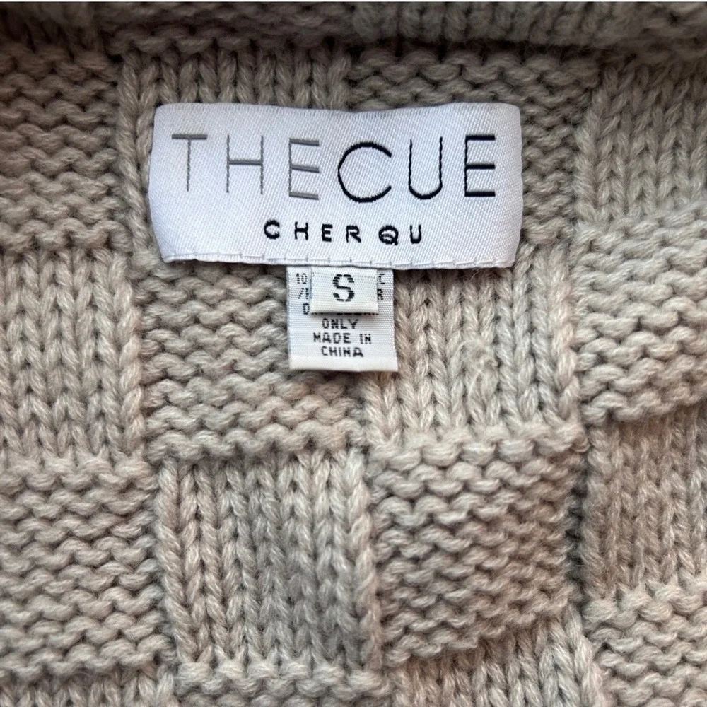 THE CUE quiet luxury